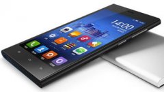 们的手机曾经从最后的口角屏幕、单色按键进化